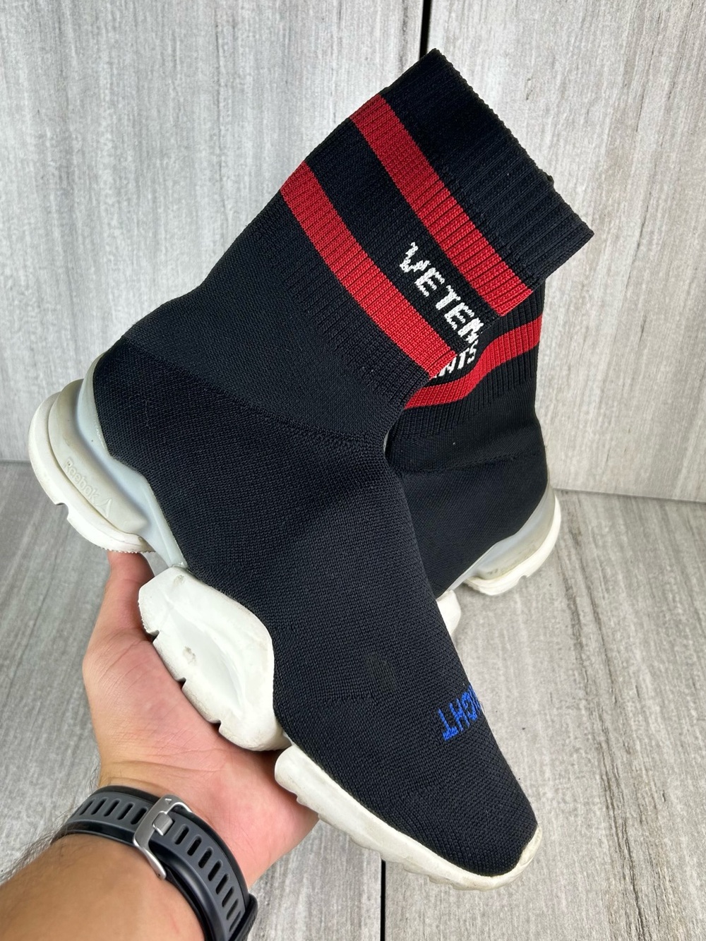 RARE VETEMENTS X Reebok Sock Runner Pump High Black Knit Sneaker Mens Size 7
